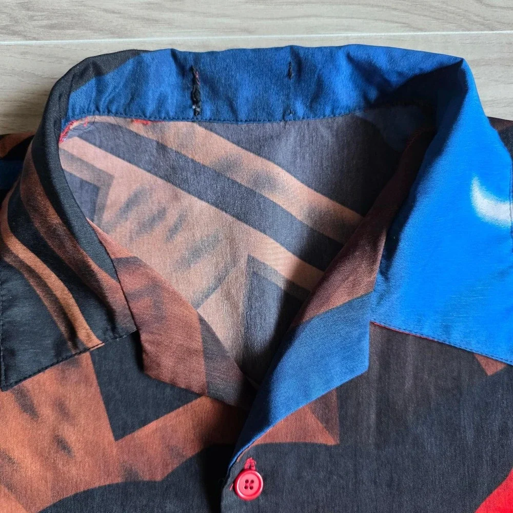 Vintage Y2K Marvel Spiderman Button Up Shirt